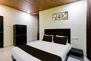 Hotel O Aaryas Villa
