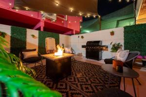 Sleeps 6 - Hot Tub - Fire Pit - LAX-SoFi-Beach