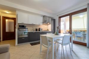 Sardinia Re - Maria Pia Beach Apartment