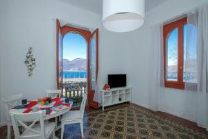 Residenza Gardenia Lake View Luino Center - Happy Rentals