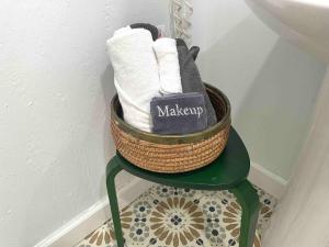 Private and Secluded Studio in Little Havana - 6V