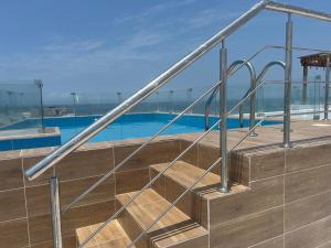 Relax & enjoy with family and friends near the sea