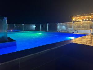 Relax & enjoy with family and friends near the sea