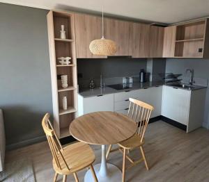 NUEVO y moderno depto en centro de Santiago