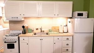 Green Sea Suite at High Point North