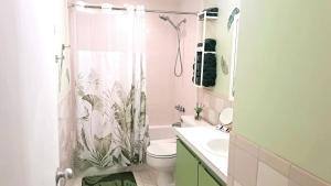 Green Sea Suite at High Point North