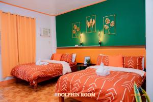Cris Del Mar Resort