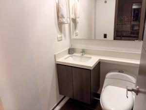 3brDuplex Penthouse with Jacuzzi &AC near Provenza