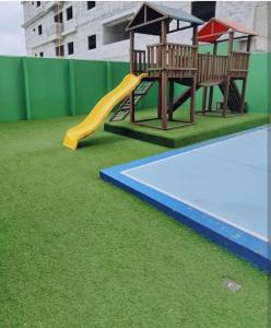 Apartamento 2 dormitorios 1 baño parqueo