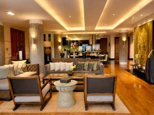 Kata Grand Seaview Penthouse Rare 350sqm Retreat