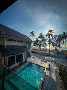 Villa Tepi Laut