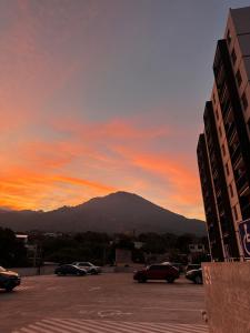 Céntrico apartamento en San Salvador, máximo descanso y relajación