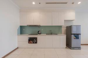 Verina Grand Suite at Landmark Plus