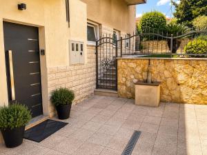 LA1 luxury apartment near Bacvice beach