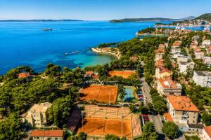 LA1 luxury apartment near Bacvice beach