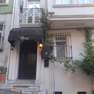 The White Swan Suites Beyoglu