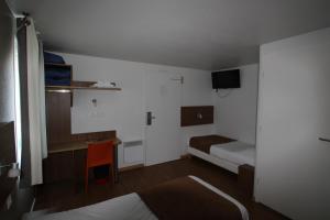 Hotels Fasthotel Tours Sud : Chambre Triple