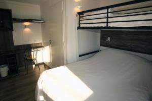 Hotels Fasthotel Albertville : photos des chambres