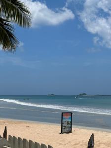 Oceanfront condo 3-2-01- Nilaveli