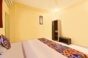 FabHotel Blue Inn I