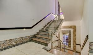 FabHotel CSFC