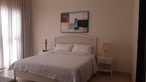 Elegant Pearl-Apt, Venetian Piazza & Marina Views