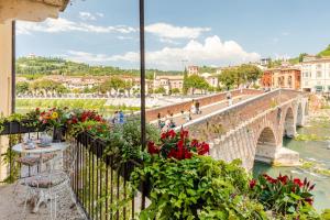 Suite Ponte Pietra PANORAMIC CITY CENTER VIEW
