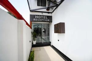 FabHotel Seemansh