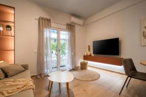 Delightful Sense 2BD Apt in Kolonaki 7 min to Metro