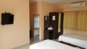 Jirasin Hotel & Apartment