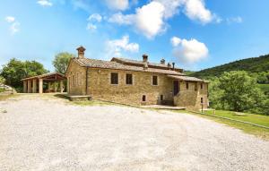 Beautiful Home In Monte Santa Maria Tibe