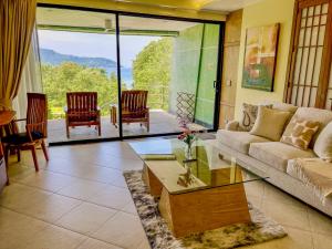 Kata Bay Bliss 90sqm Luxury 1BR Seaview Suite