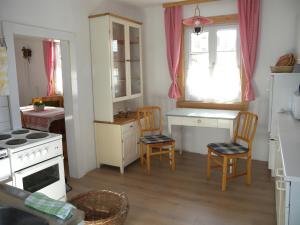 Haus Constanze Neumarkt In Steiermark Austria J2ski