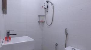 OYO 89398 Doorbellz