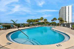 Santa Rosa Towers unit 1202