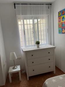 Bungalow moderno con amplio patio junto al mar