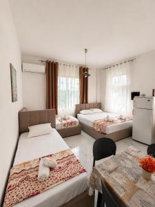 Prime rooms