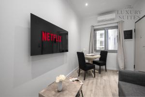 Aelia Apartments, The Luxury Suites