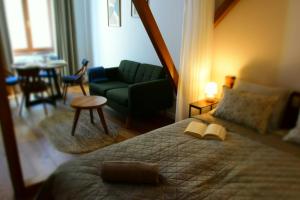 Piernikowy Loft - dwupoziomowy loft w zabytkowej kamienicy