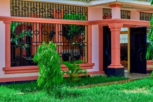 Ngalula Half London Resort