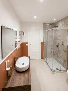 Emmas Rooms