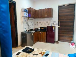ISS 506 Private Studio with Balcony Andheri West
