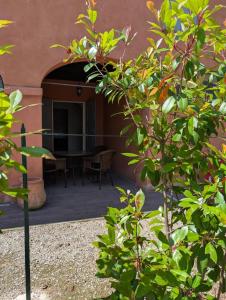 La Corte della Villa Apartment, Modena and Bologna