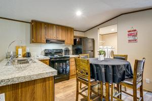 Golf, Beaches & More! Pet-Friendly Home in Leland