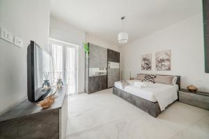 Aria House