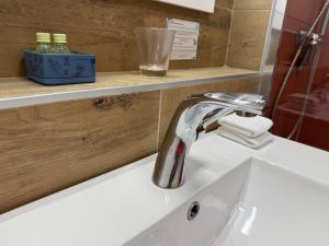 "Maurice" Centre-ville, Climatisation, WiFi et Parking