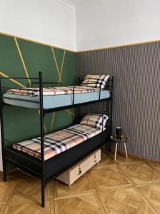 Hostel Uno-No Alkohol! Age Limit From 18 until 55!