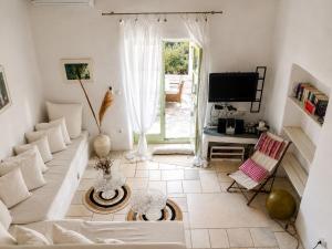 Cycladic Beach House, Near The Kite Center