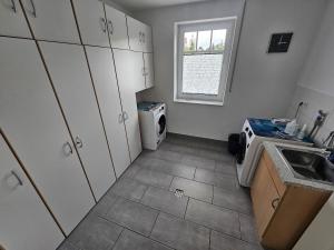 Tolle Ferienwohnung nähe Marburg direkt am Radweg