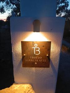 Trullo Biancolatte